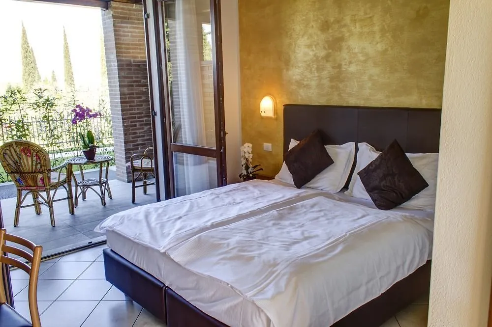 Hotel Relais Agli Olivi Λατζίζε 3*,  Ιταλία